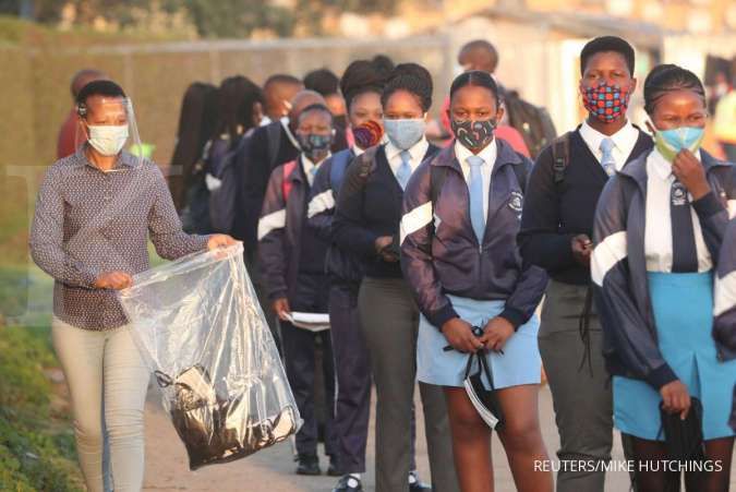 COVID Memengaruhi Kehadiran Sekolah di Afrika Selatan